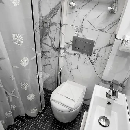 Free Parking - The Tigullio - Ml Apartment